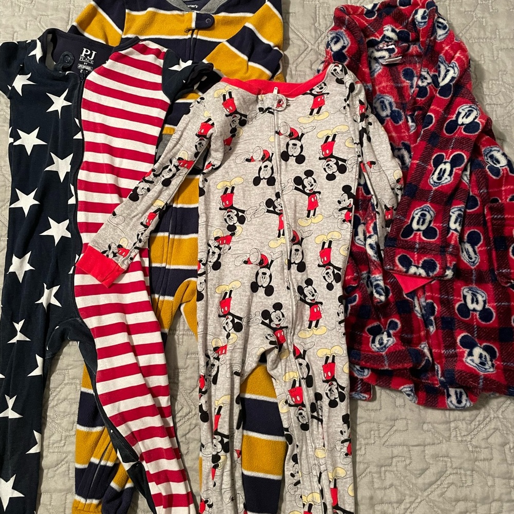 3T PJ and robe bundle